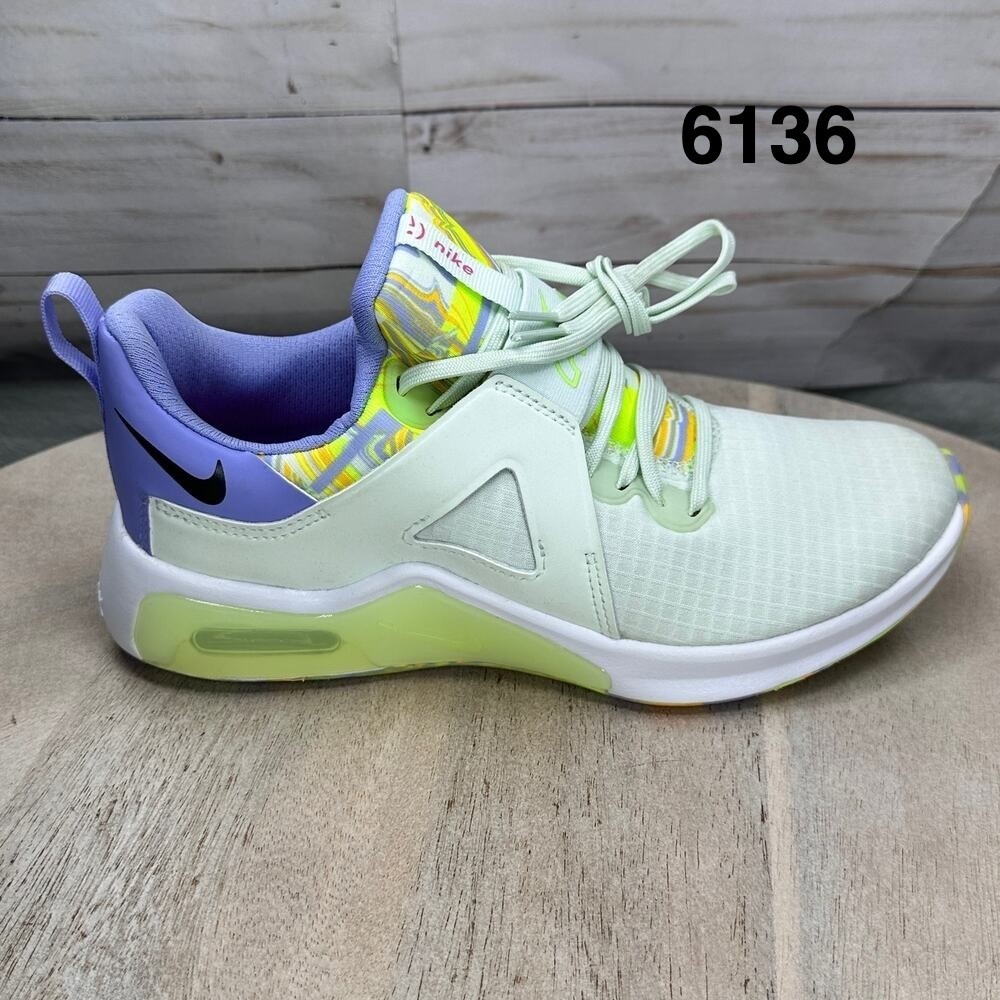 Nike Air Max Bella TR 5 Womens 6.5 White Green Purple Training Shoes